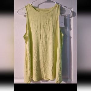 Woman's tank top new with tags size xs